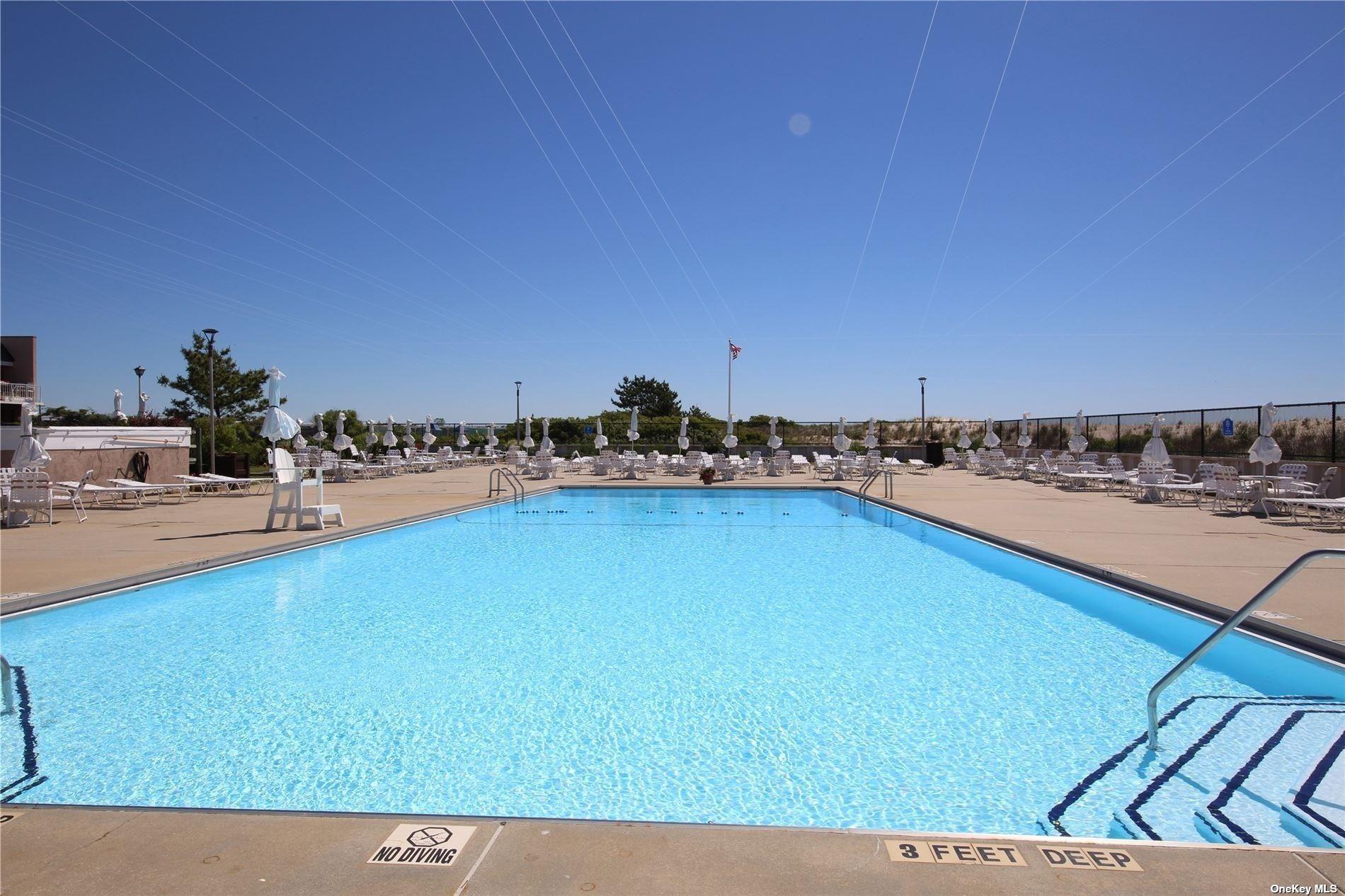 Lido Beach, New York 11561, United States, 2 Bedrooms Bedrooms, ,2 BathroomsBathrooms,Residential,Active,143528