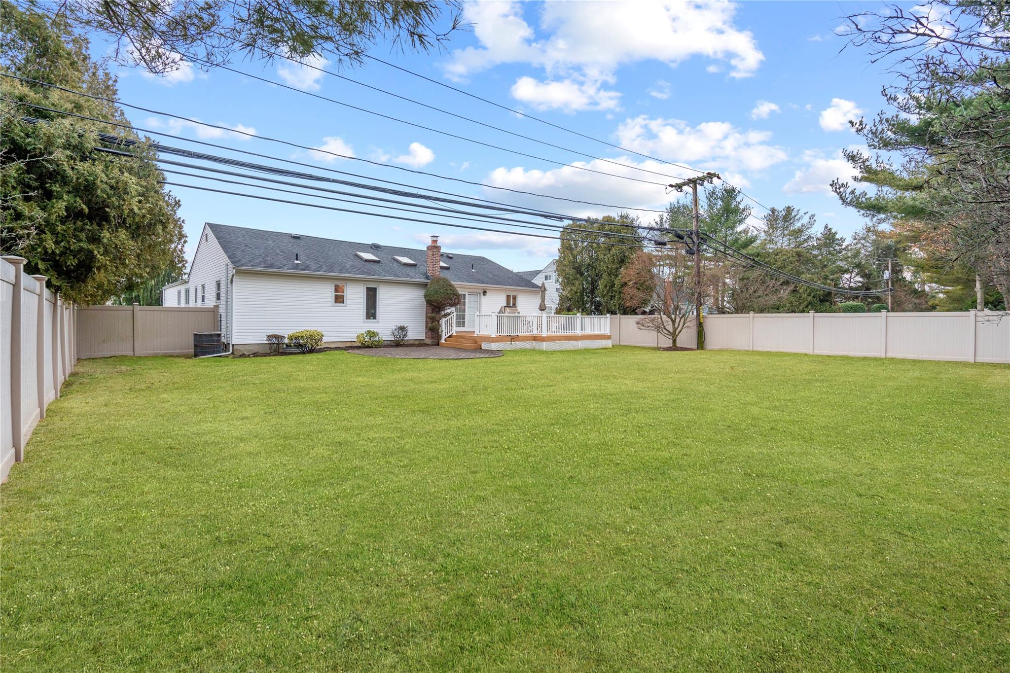 25 Joyce Lane, Woodbury, New York image 29