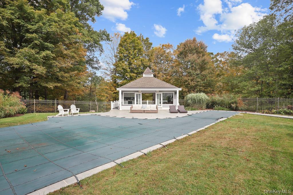 74 Ridgefield Avenue