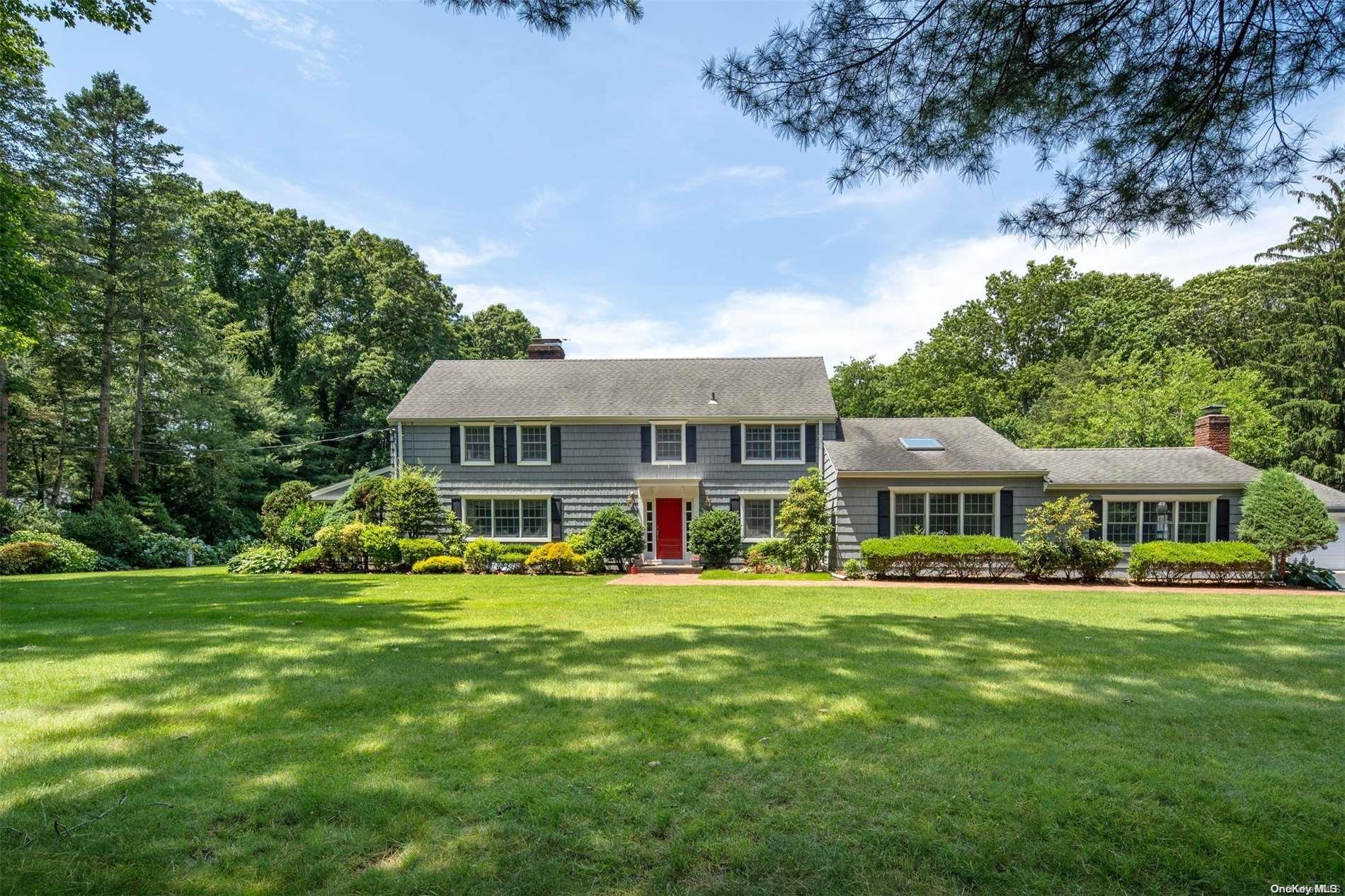 1614 Stewart Lane, Laurel Hollow, New York image 2