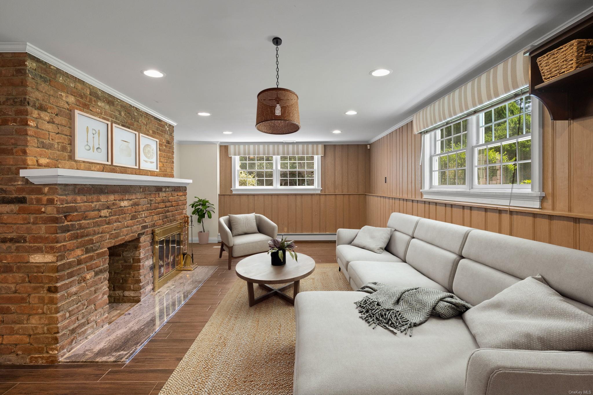 1614 Stewart Lane, Laurel Hollow, New York image 11