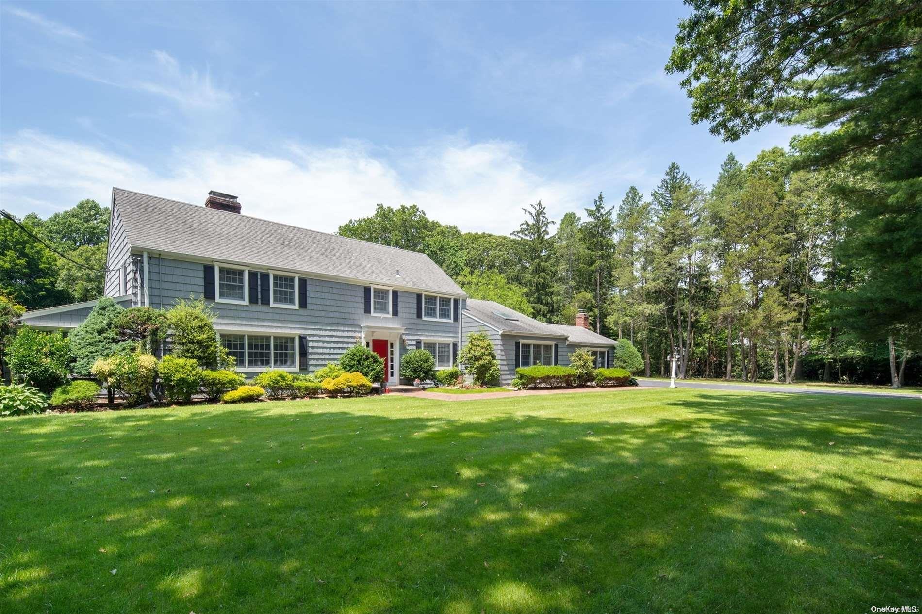 1614 Stewart Lane, Laurel Hollow, New York image 1