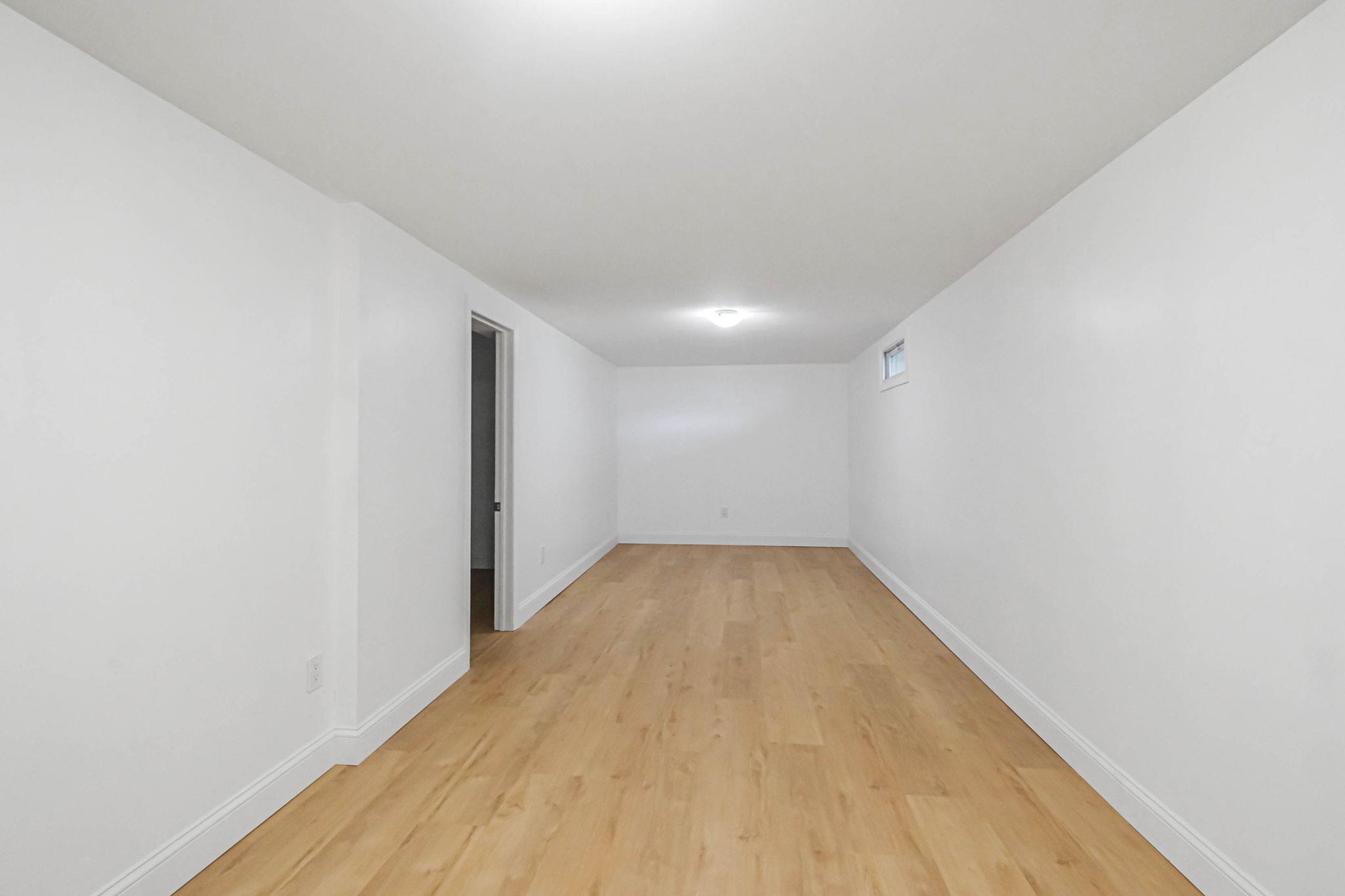 213 Stuyvesant Drive, Selden, New York image 18