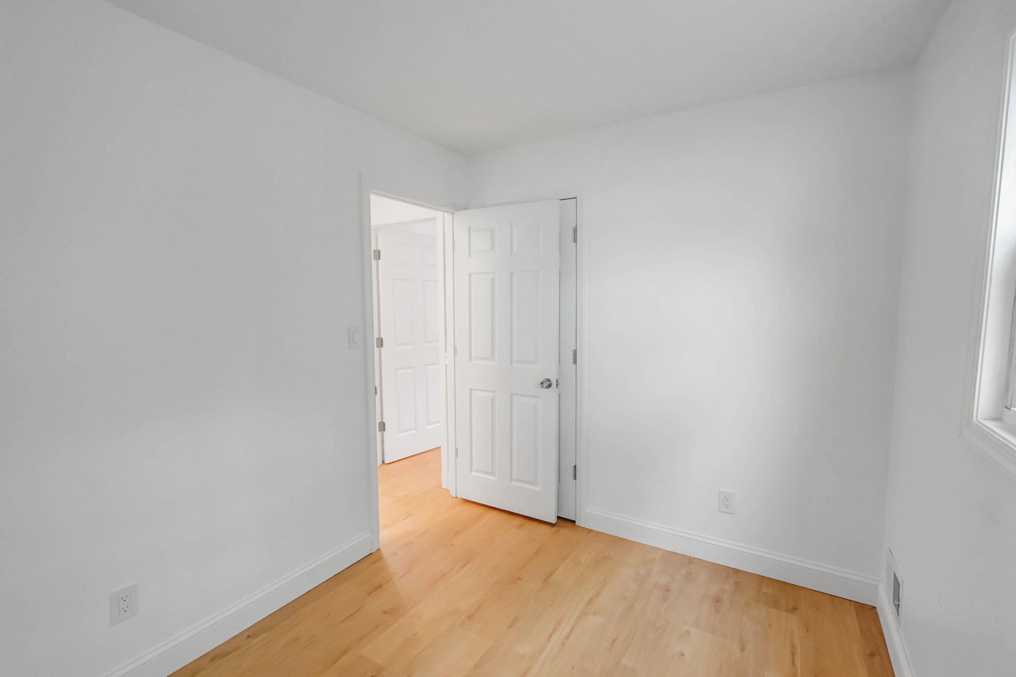 213 Stuyvesant Drive, Selden, New York image 13