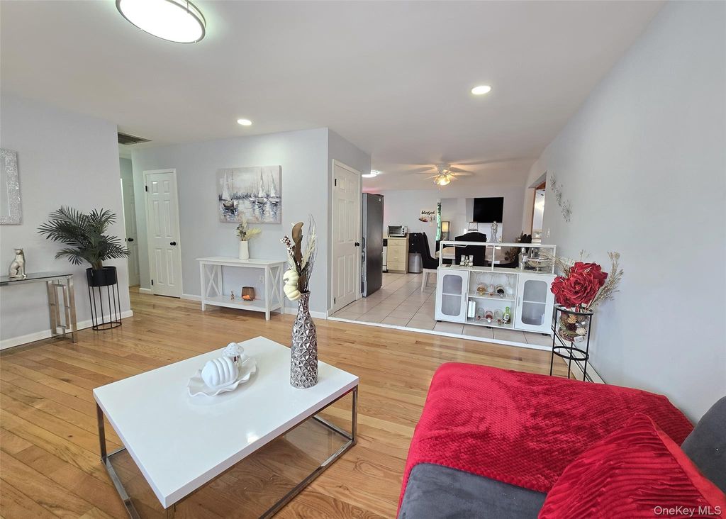 Photo of 237 Donald Boulevard, Holbrook, NY 11741 (MLS # 958861)