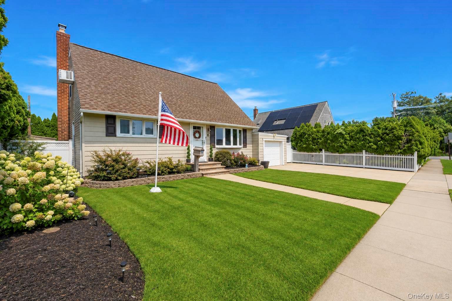 3 Laurie Drive