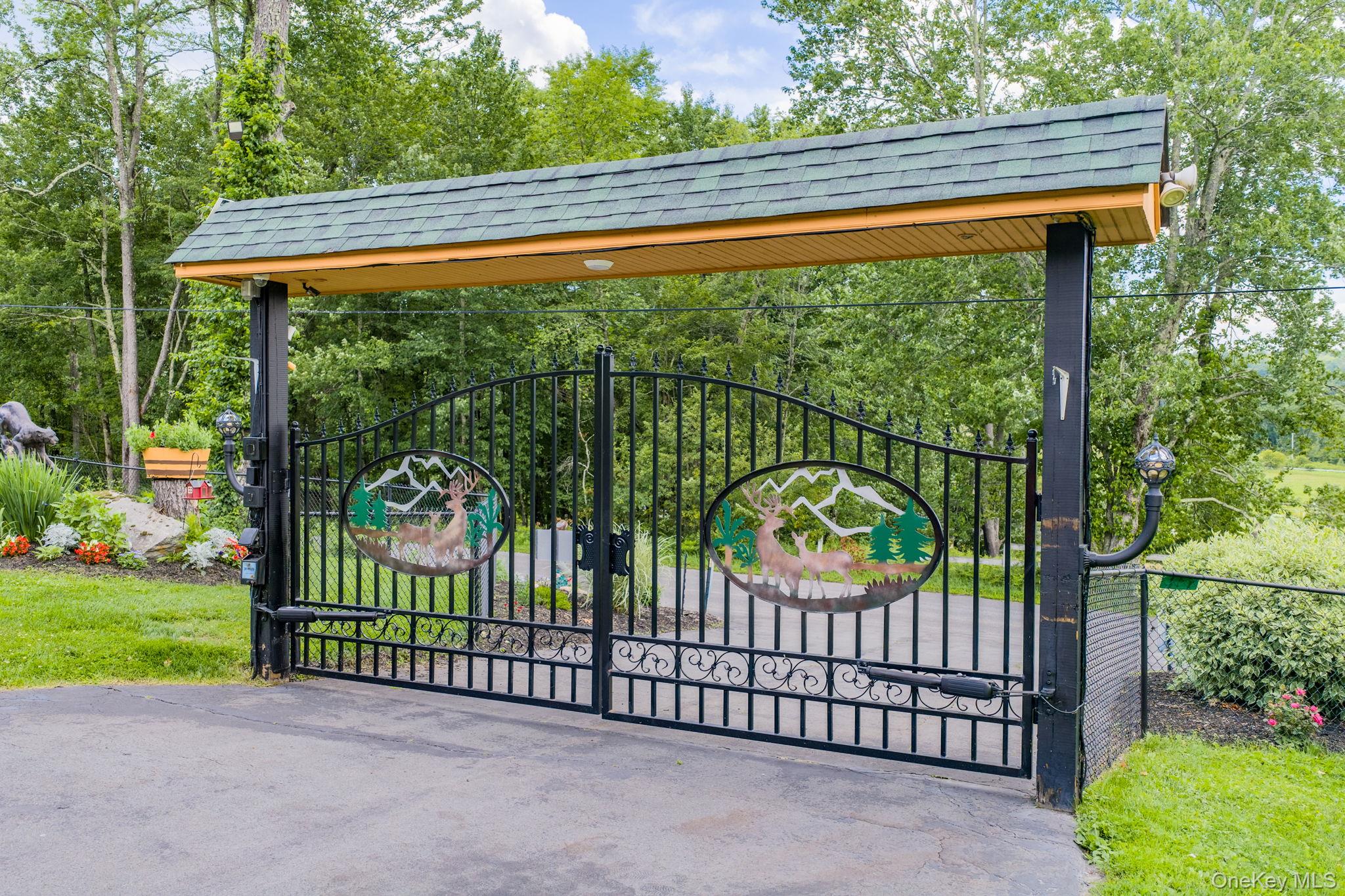 143 S Maplewood Road