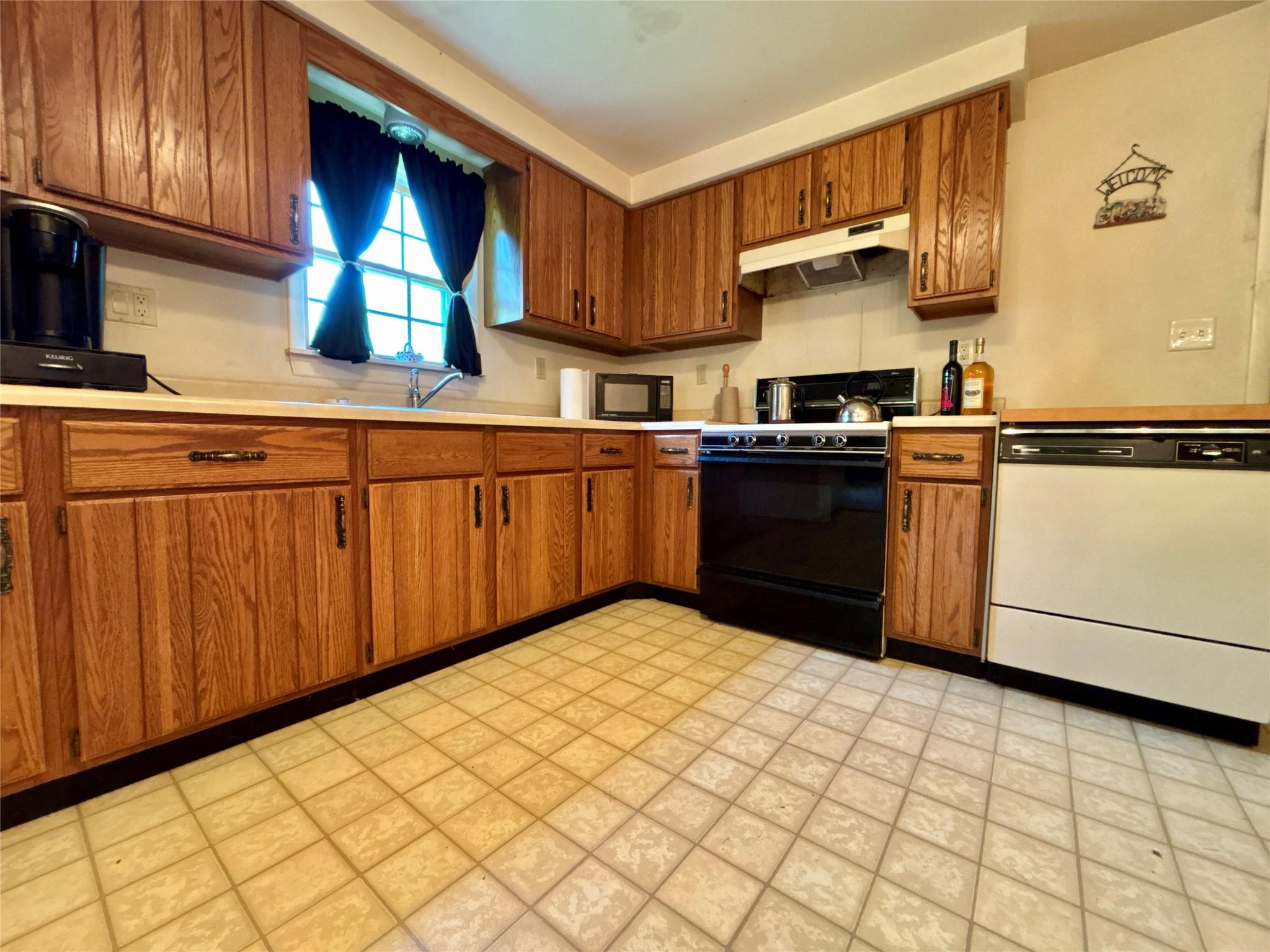 719 Sunrise Mountain Road