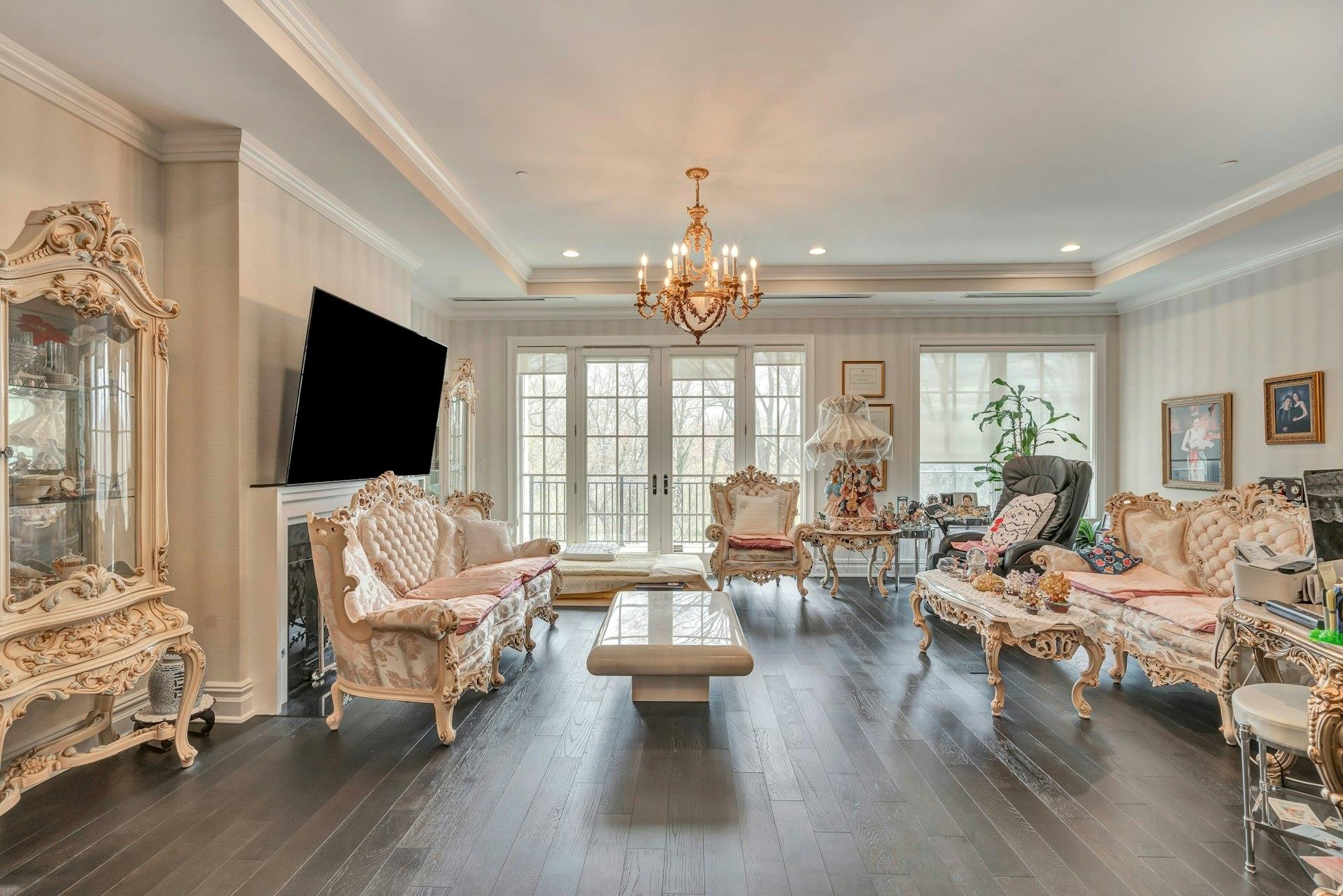 3000 Royal Court Royal Court 3201