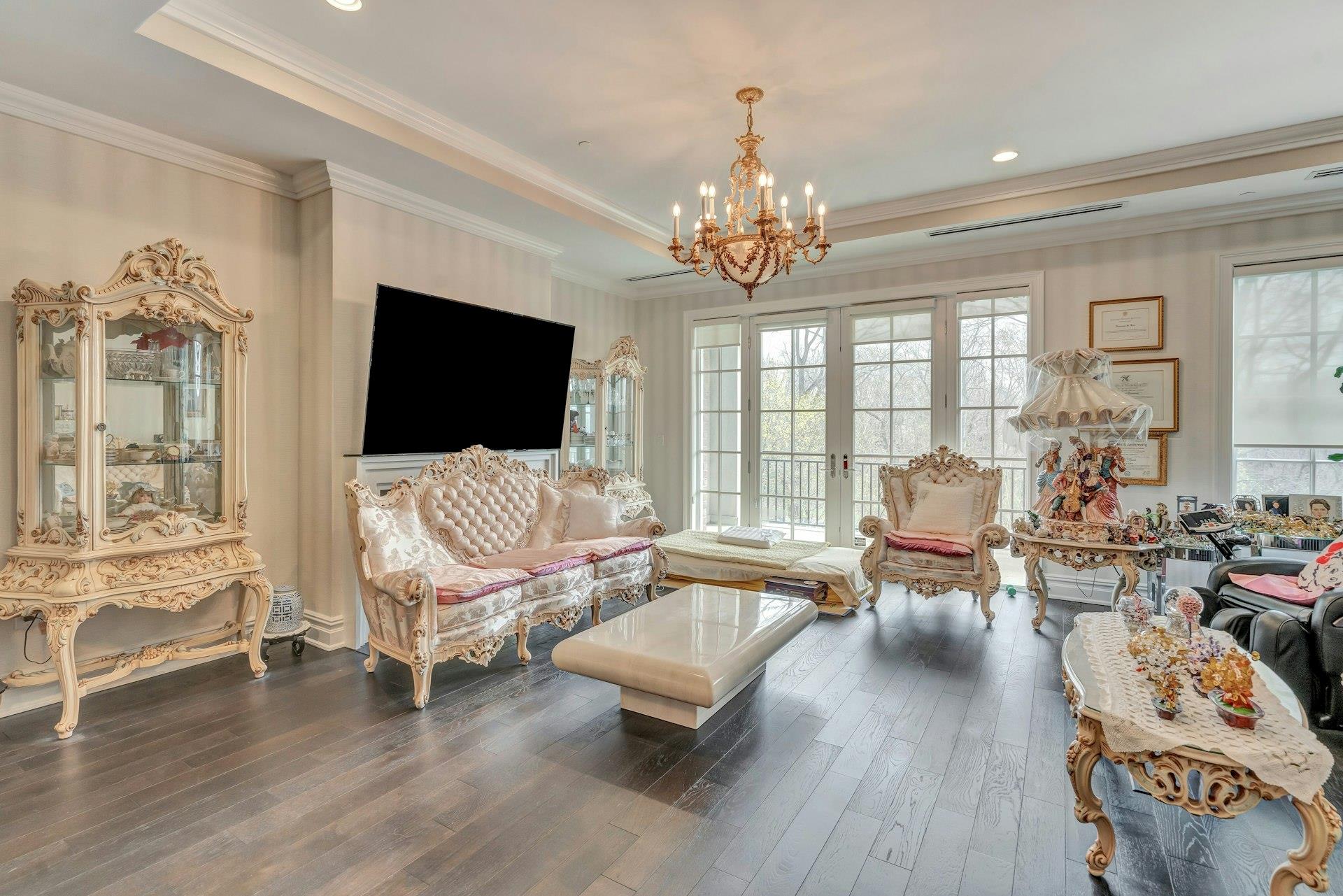 3000 Royal Court Royal Court 3201