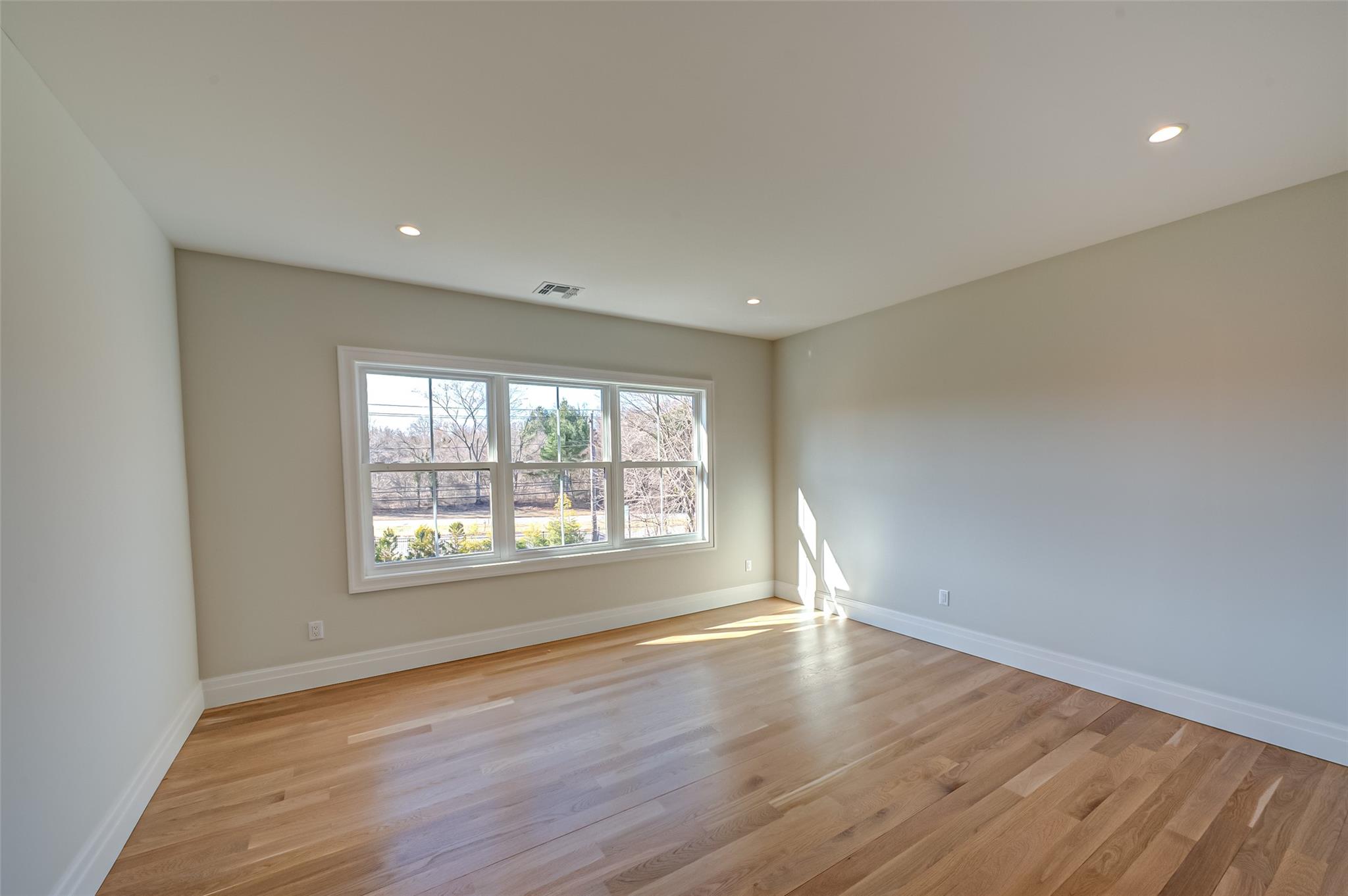 145 Cedar Swamp Road, Jericho, New York image 35