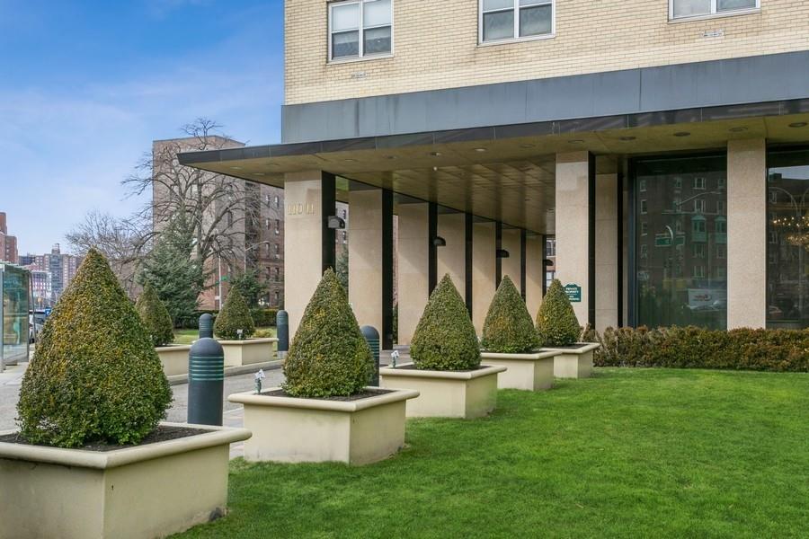 110-11 Queens Blvd Blvd #25J, Forest Hills, New York image 11