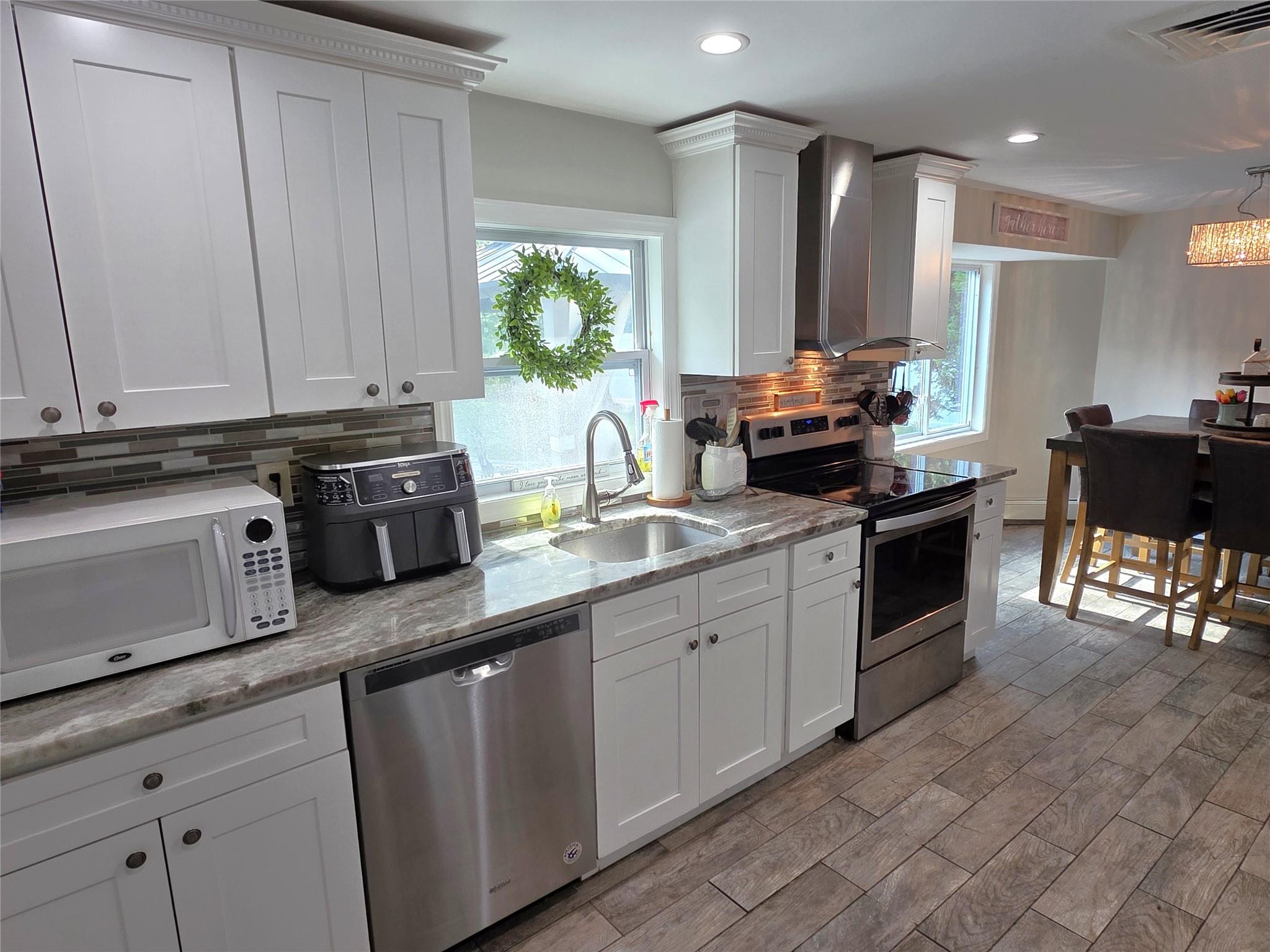 27 Summerfield Drive