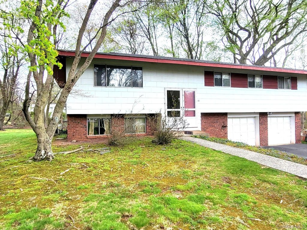 Photo of 44 N Southgate Drive, Spring Valley, NY 10977 (MLS # 983313)
