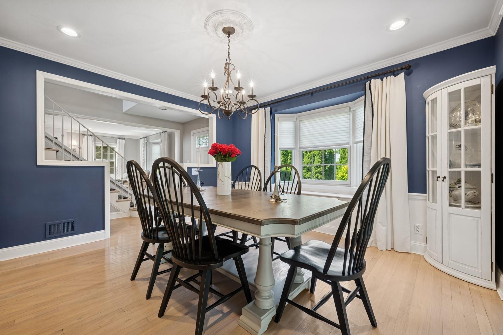 181 Washington Avenue, Garden City, New York image 9
