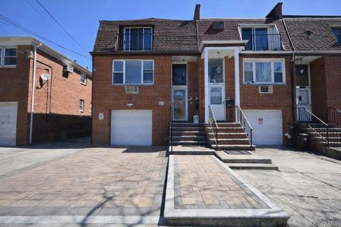 40-27 216th Street Bayside NY 11361
