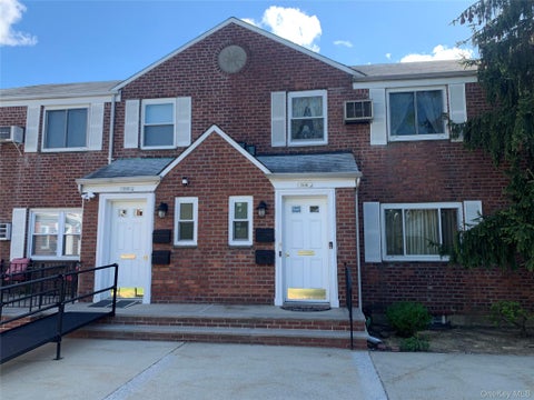 Homes For Sale - 73-20 260th Street #GV74-H5-1<br/> Queens County, Glen Oaks, NY 11004