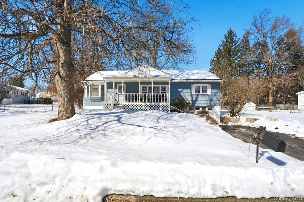 Photo of 28 Paddock Place, Newburgh, NY 12550 (MLS # 961699)