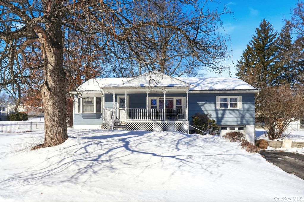 Photo of 28 Paddock Place, Newburgh, NY 12550 (MLS # 961699)