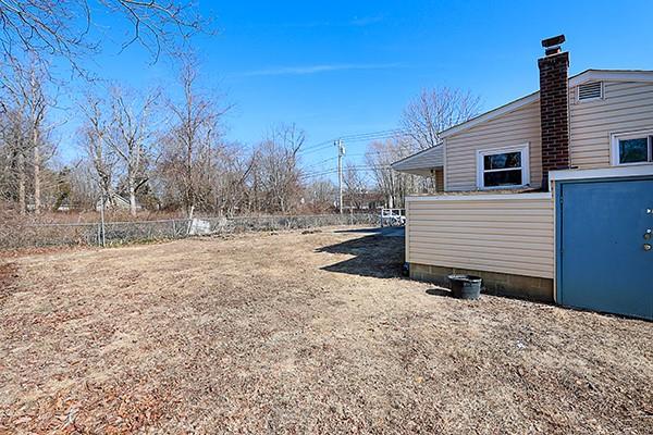 186 Cranberry Drive, Mastic Beach, New York image 22