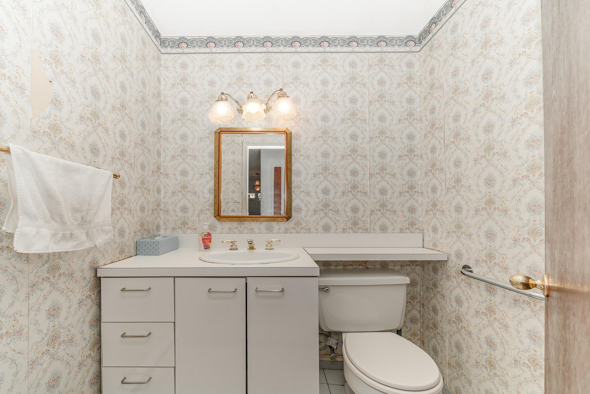 1840 Doria Lane, Bellmore, New York image 14