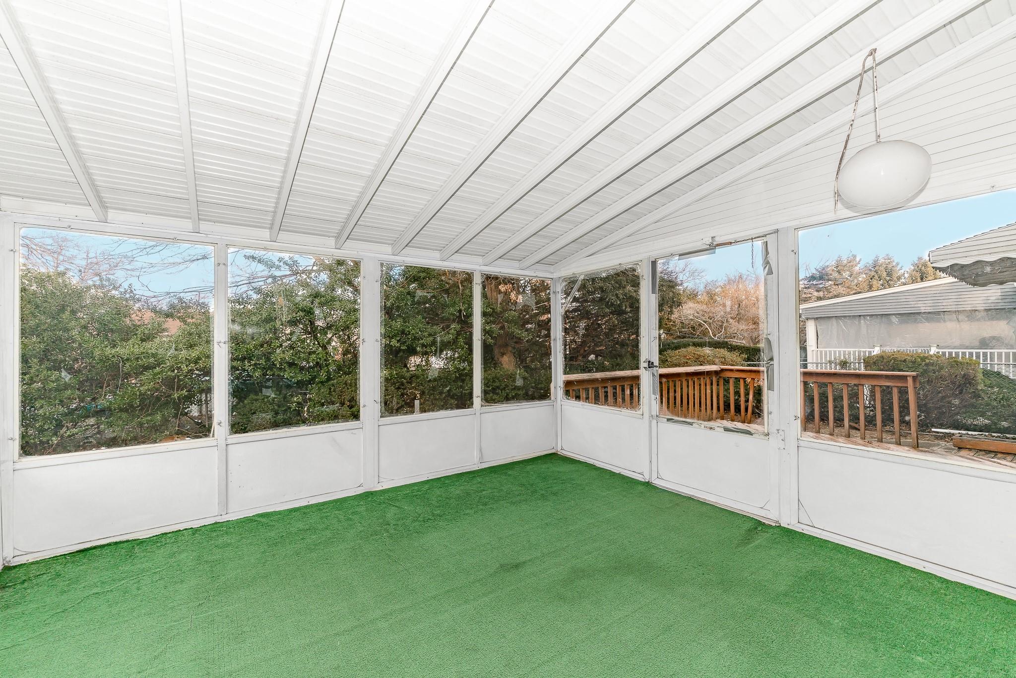 1840 Doria Lane, Bellmore, New York image 25