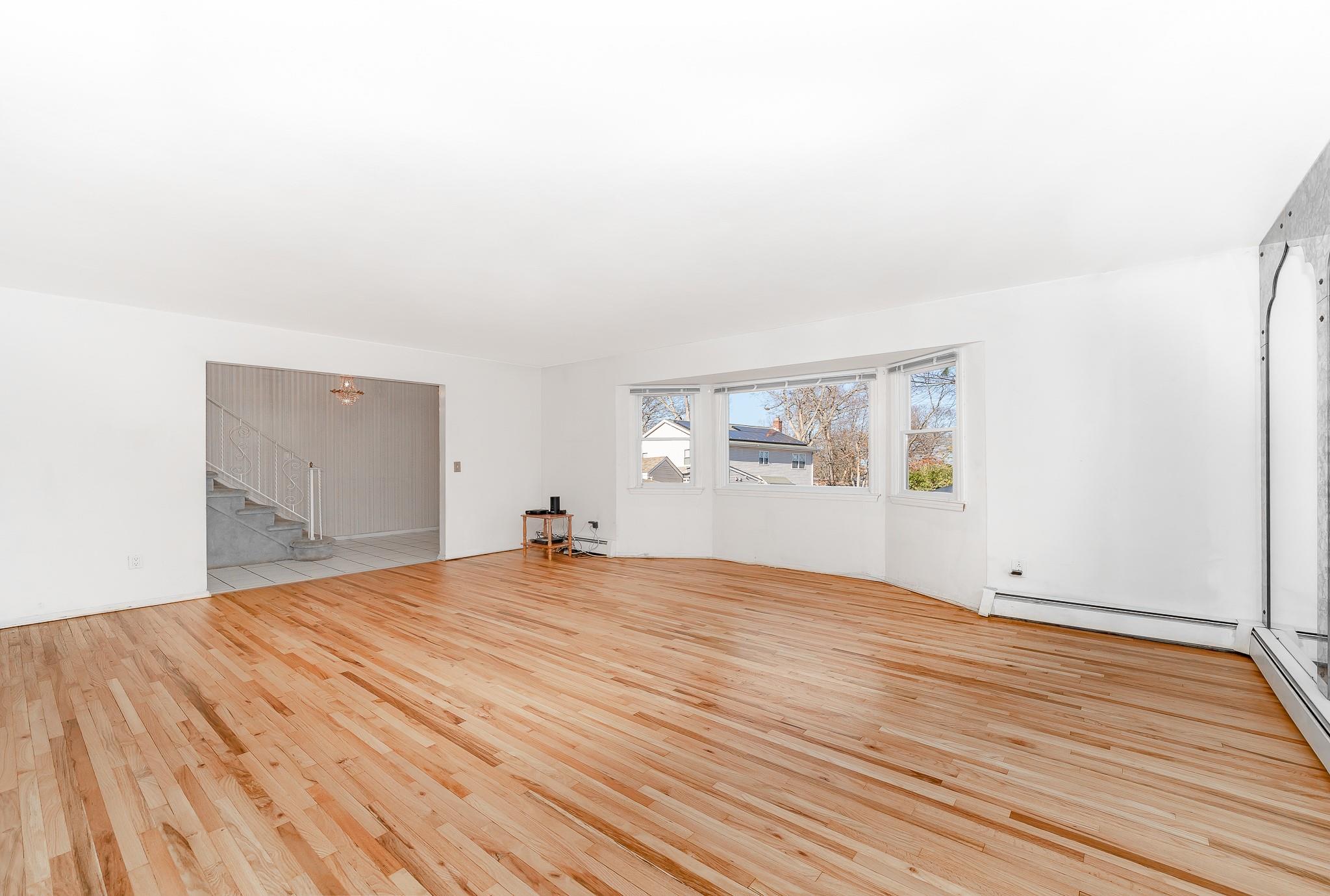 1840 Doria Lane, Bellmore, New York image 7