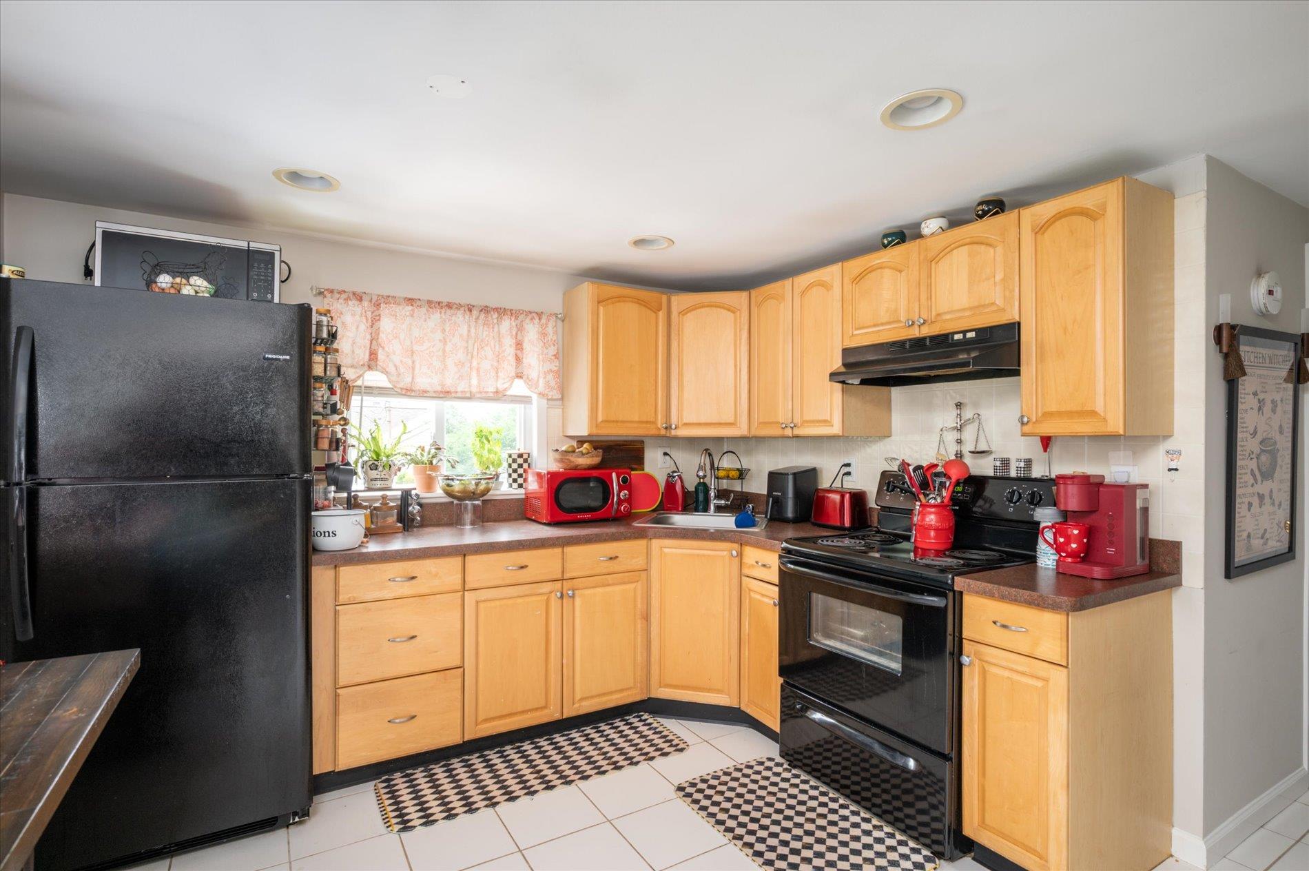 369 Collington Drive, Ronkonkoma, New York image 18