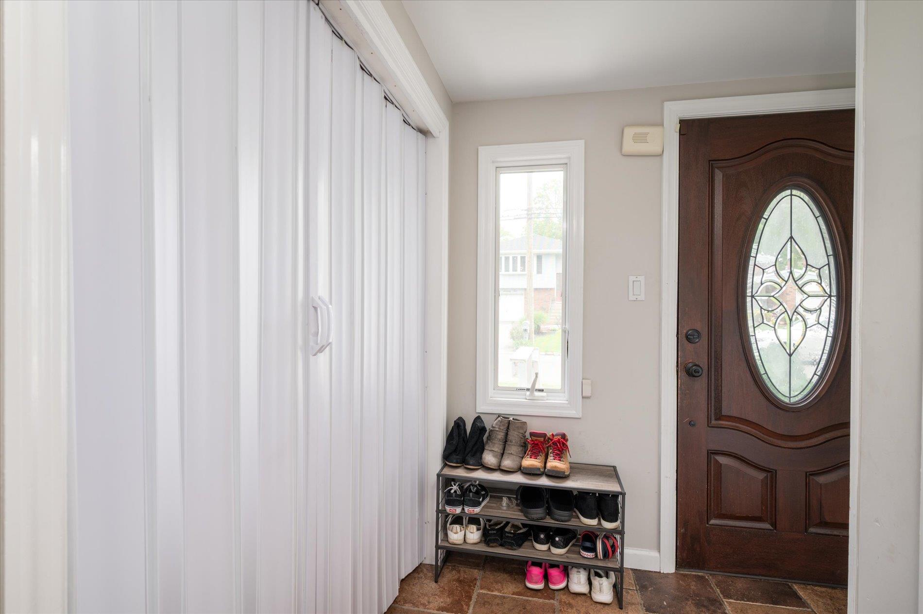 369 Collington Drive, Ronkonkoma, New York image 16