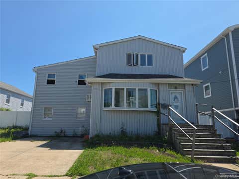 Homes For Sale - 39 Kent Road<br/> Nassau County, Island Park, NY 11558