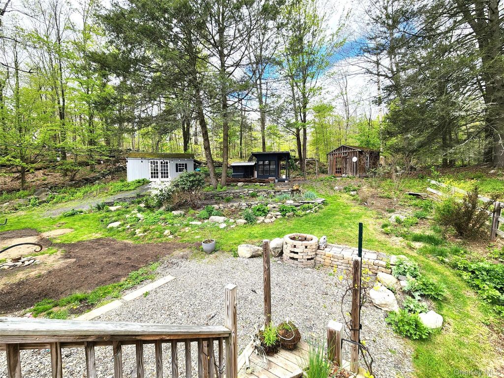 Photo of 384 Fishcreek Road, Saugerties, NY 12477 (MLS # 992125)