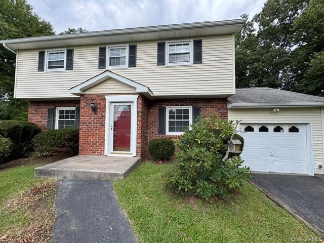 Photo of 129 Salem Road, Fishkill, NY 12524 (MLS # 1051394)