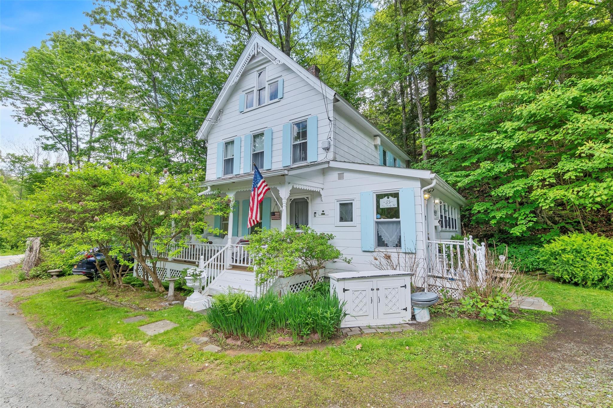 83 Tennanah Lake Road