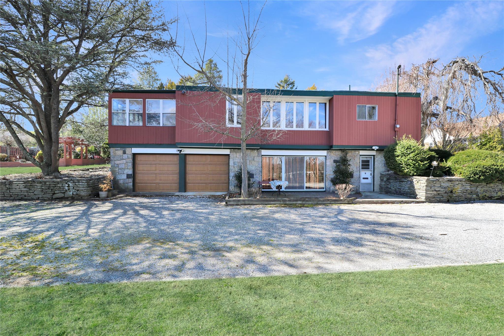 11 Valley View Road