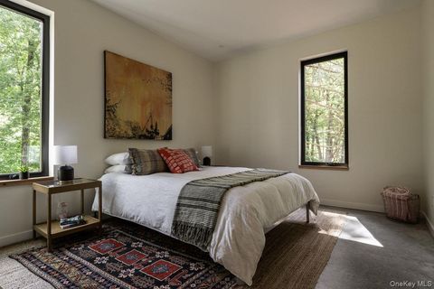 Tiny photo for 4 Sarah Court, Rhinebeck, NY 12572 (MLS # 906583)