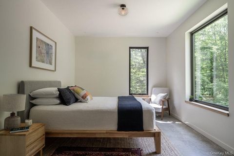 Tiny photo for 4 Sarah Court, Rhinebeck, NY 12572 (MLS # 906583)