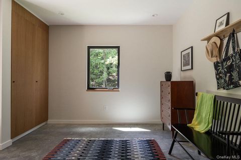 Tiny photo for 4 Sarah Court, Rhinebeck, NY 12572 (MLS # 906583)