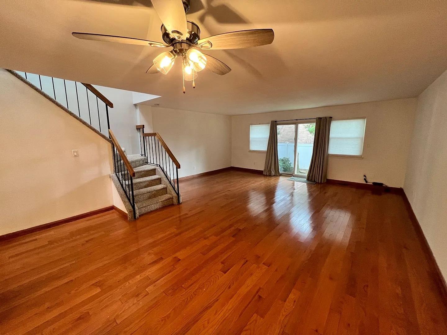 280 Franklin Avenue #17, Franklin Square, New York image 4