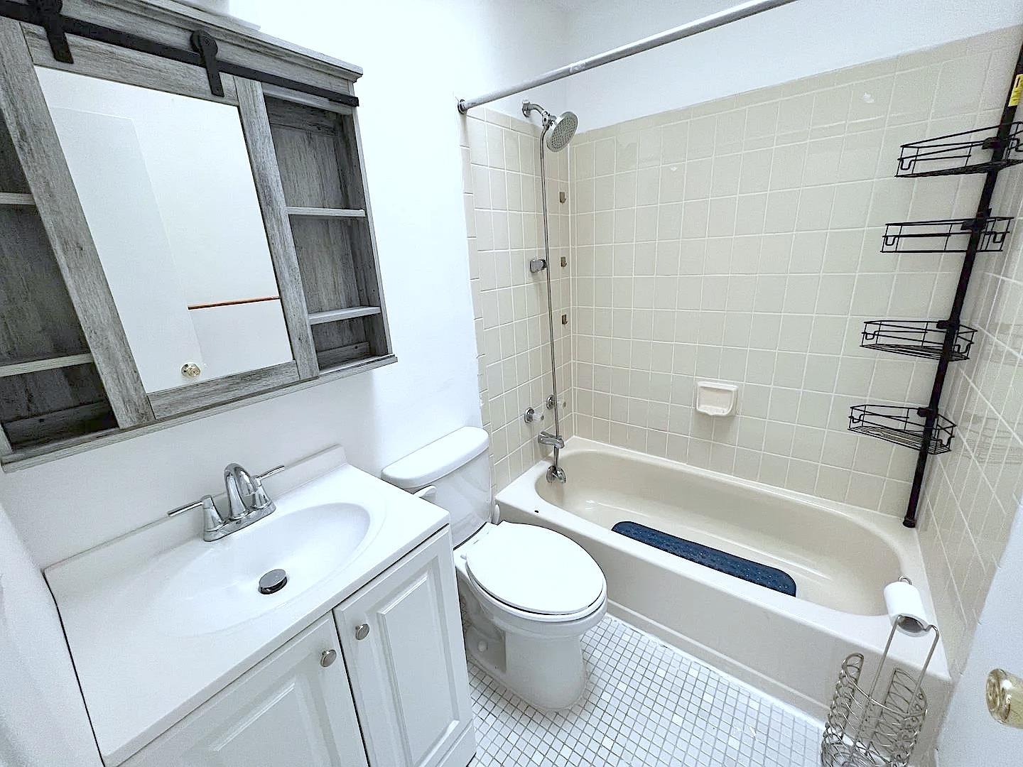 280 Franklin Avenue #17, Franklin Square, New York image 14