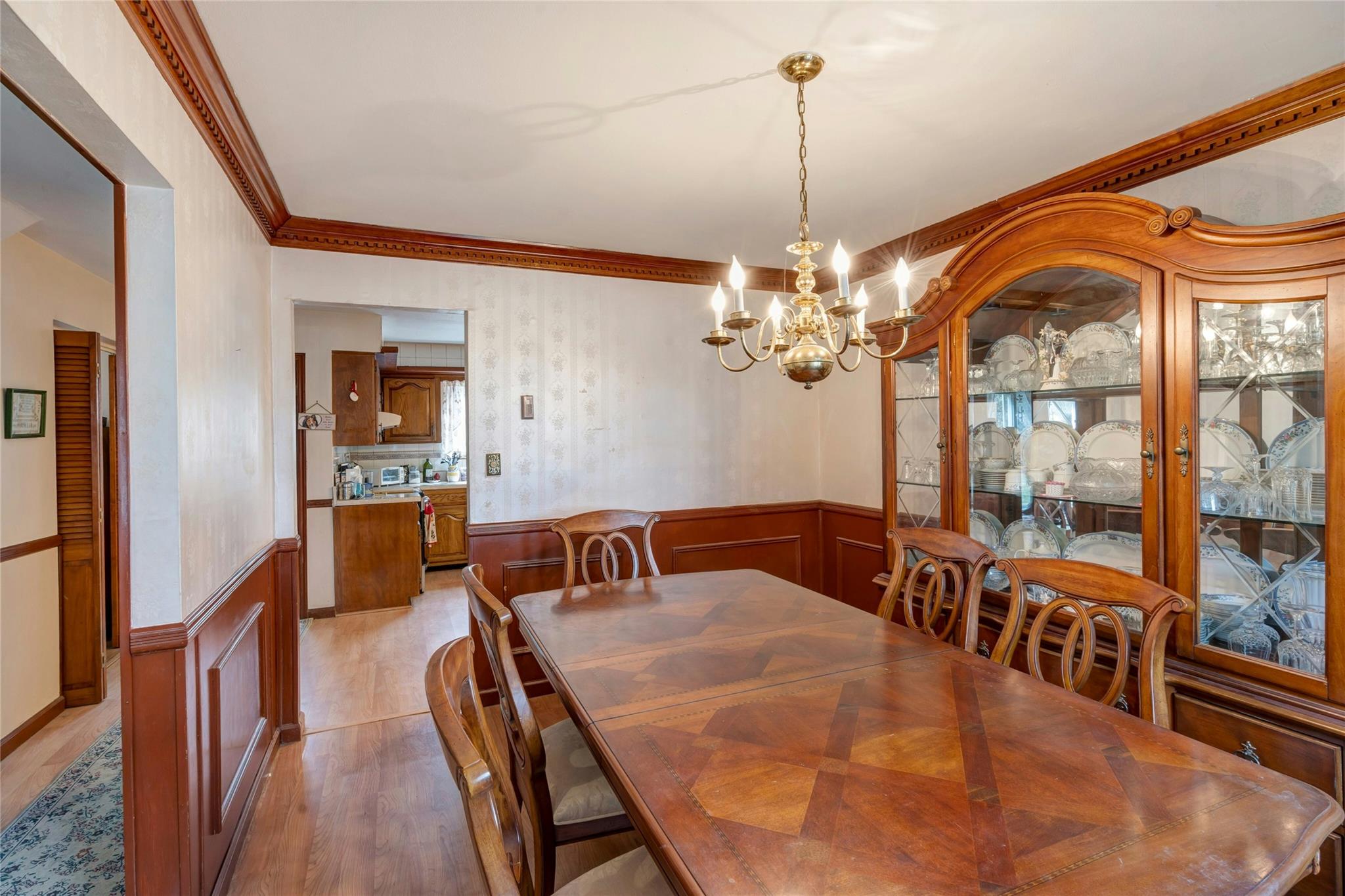 101 Grissom Way, Hauppauge, New York image 8