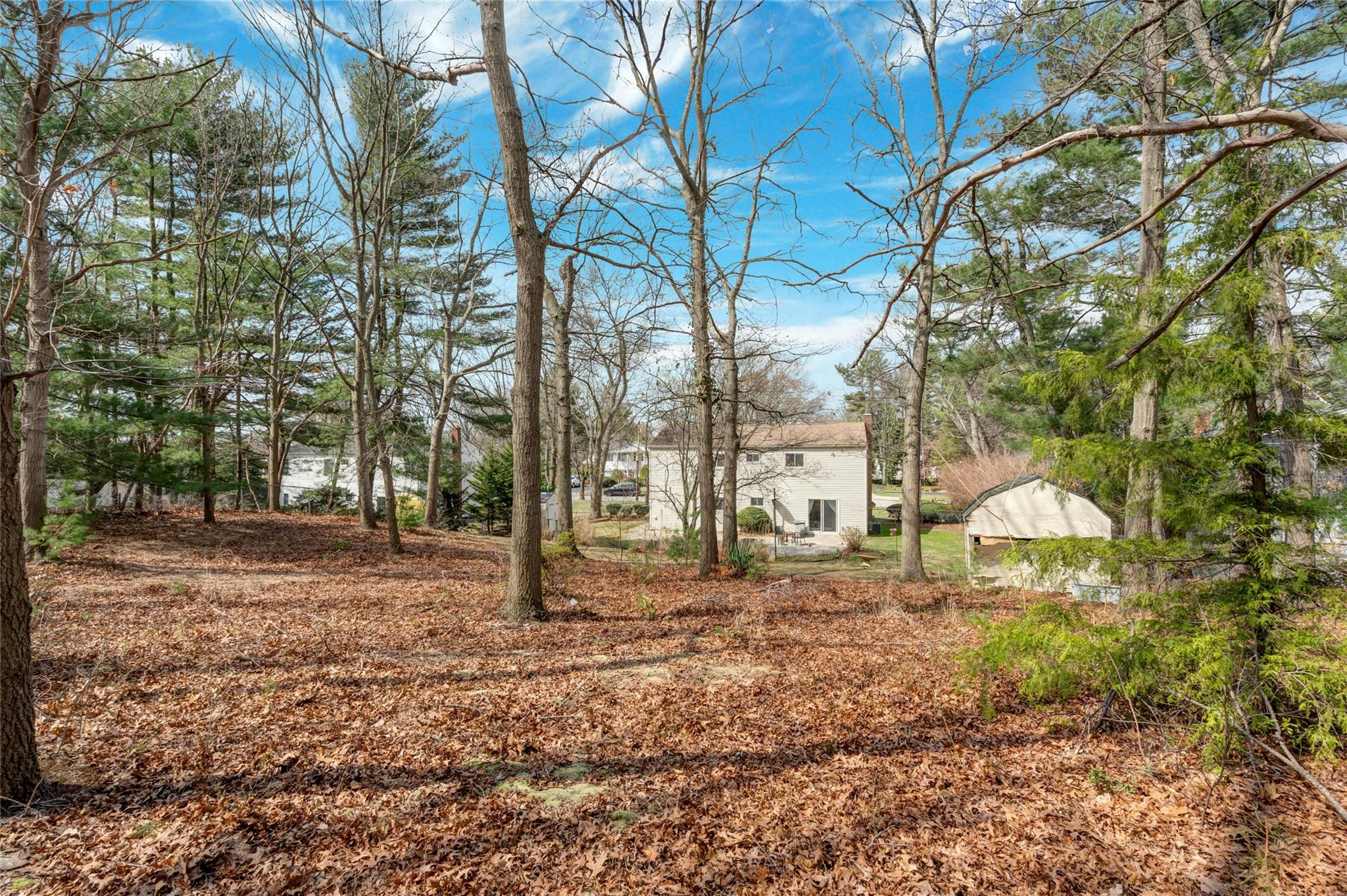 101 Grissom Way, Hauppauge, New York image 26