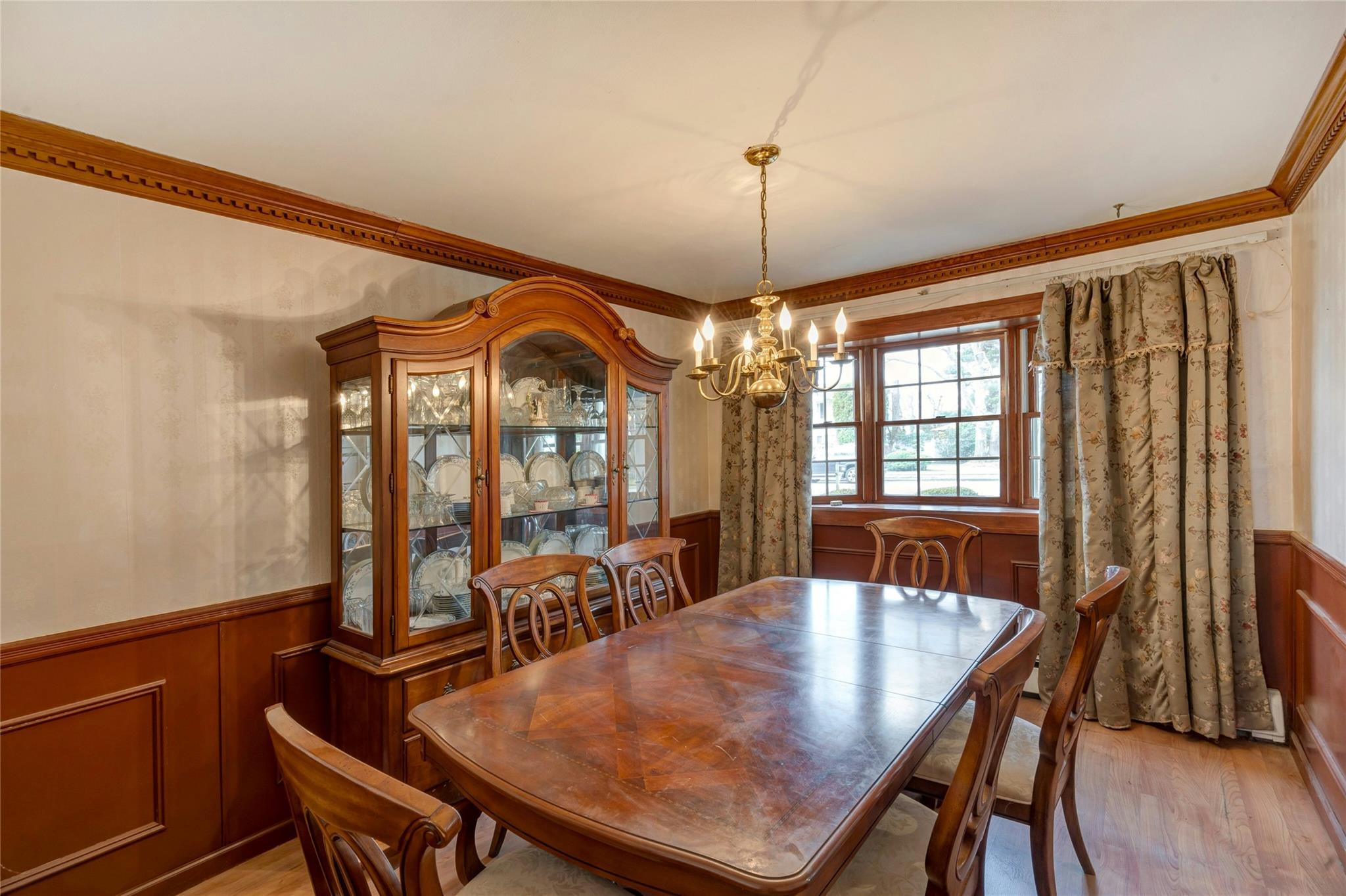 101 Grissom Way, Hauppauge, New York image 7