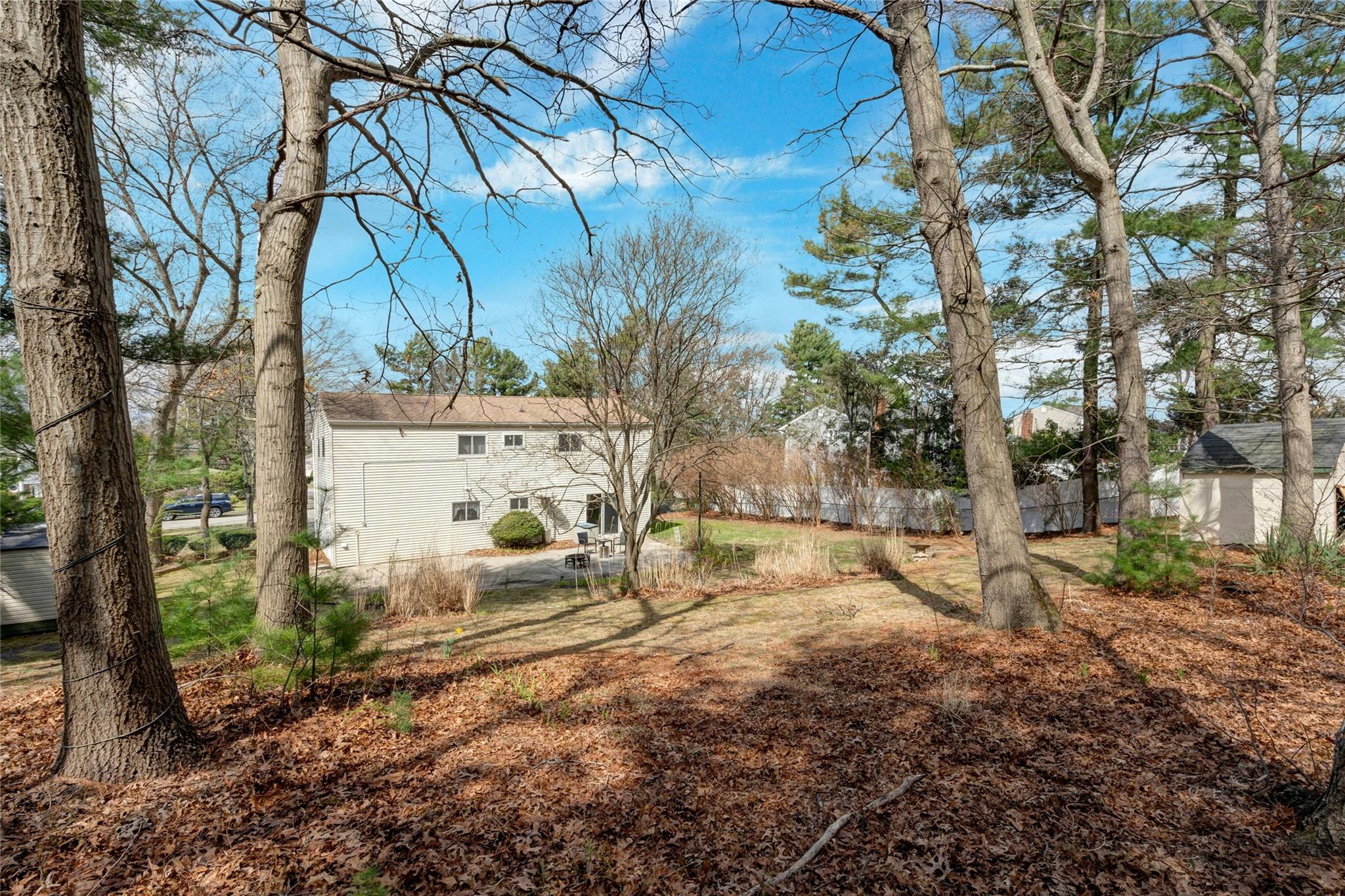 101 Grissom Way, Hauppauge, New York image 27