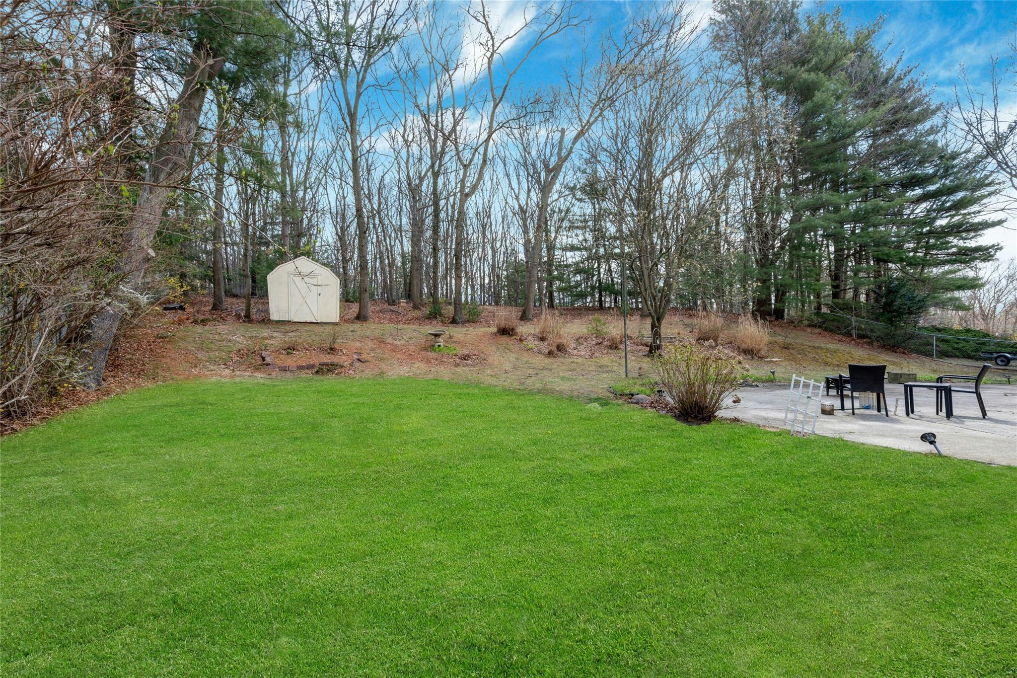 101 Grissom Way, Hauppauge, New York image 25