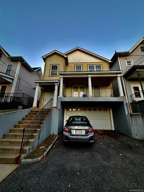 Multifamily For Sale - 241 S 5th Avenue<br/> Mount Vernon, NY 10550
