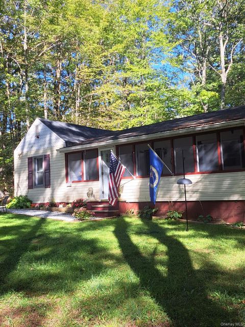 6 Hoeppner Drive Wurtsboro NY 12790