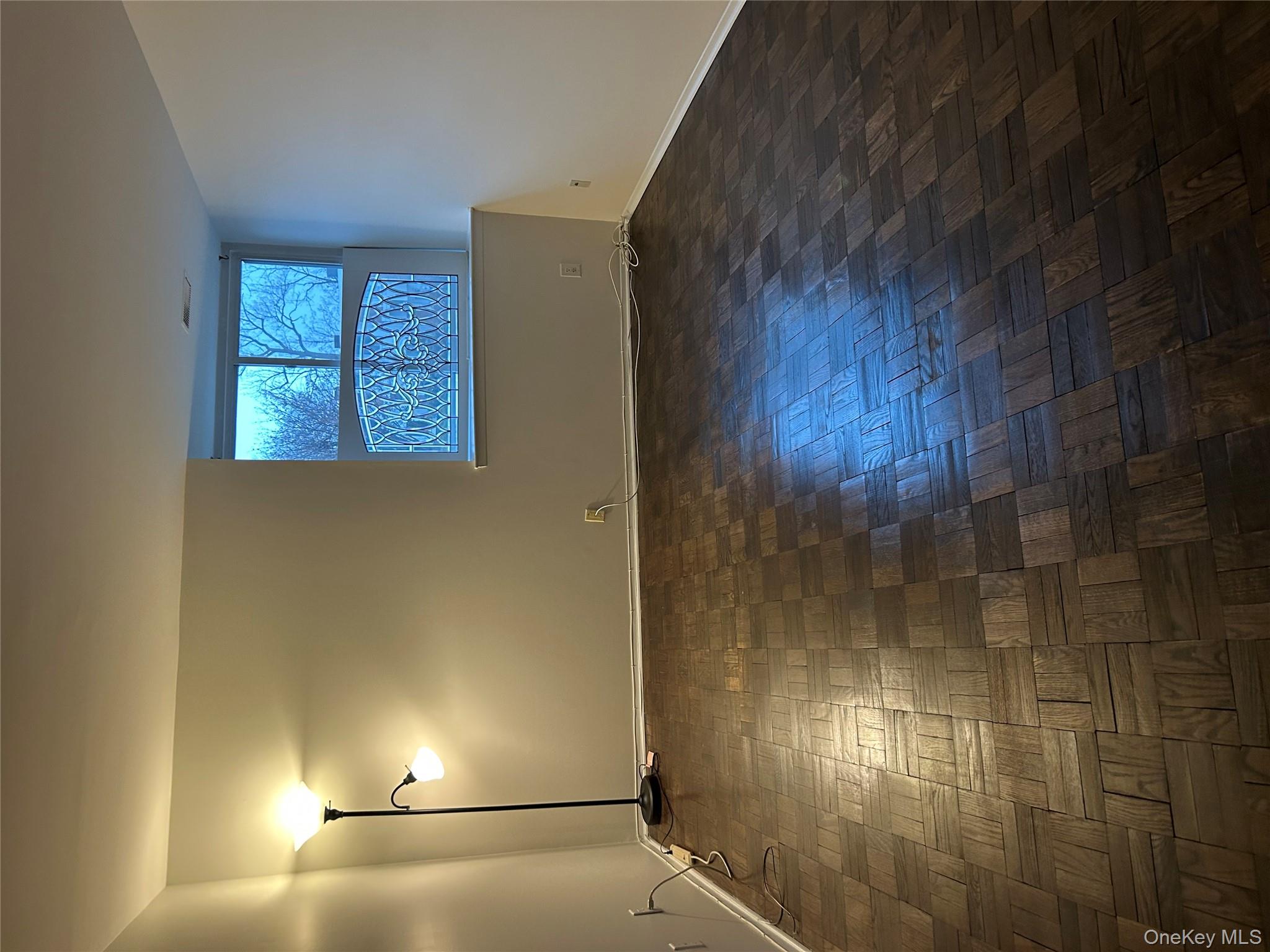 912 Colony Drive 912