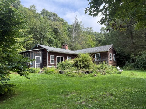 Homes For Sale - 85 Bella Vista Road<br/> Dutchess County, Amenia, NY 12501