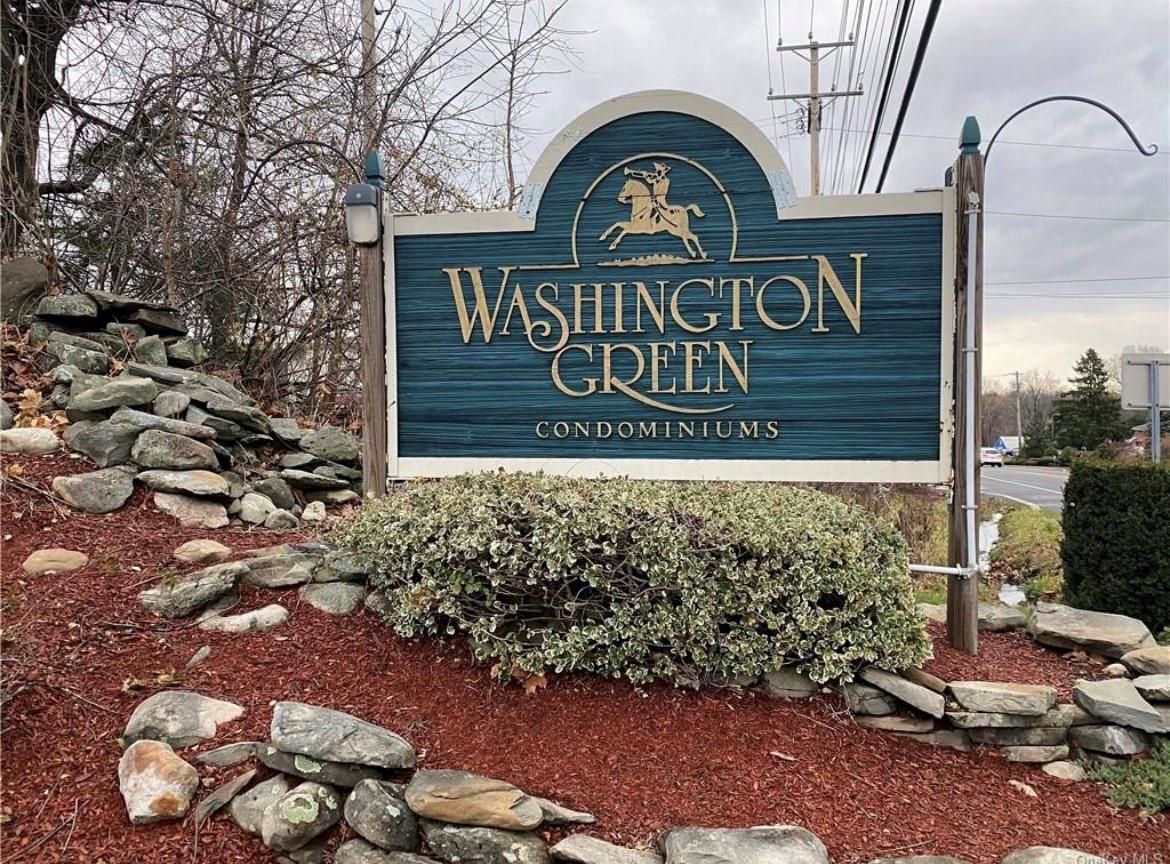 Washington Green, New Windsor, New York - 2 Bedrooms  
2 Bathrooms - 