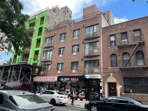 45-35 47th Street Woodside NY 11377